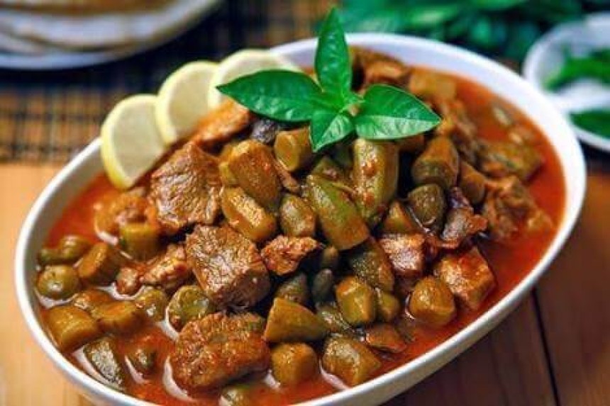 Okra with meat